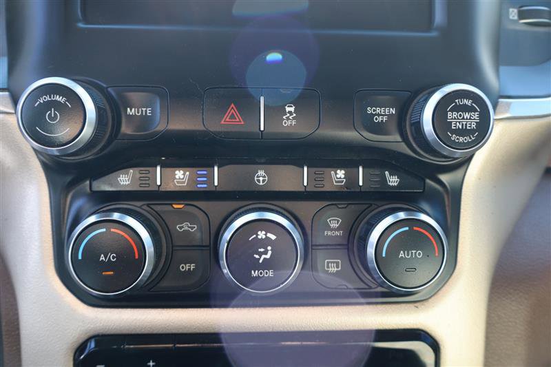 Used 2019 RAM 3500 Laramie image 18