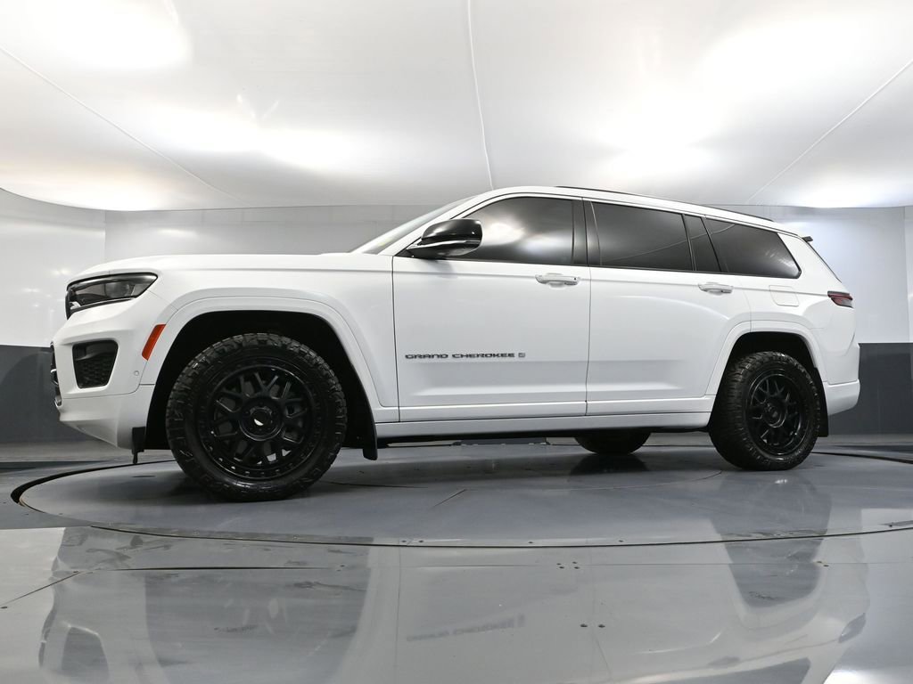 Used 2021 Jeep Grand Cherokee L Overland w/ Advanced Protech Group III image 66