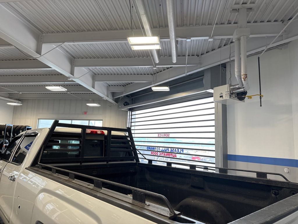 Used 2018 GMC Sierra 3500 SLT image 4