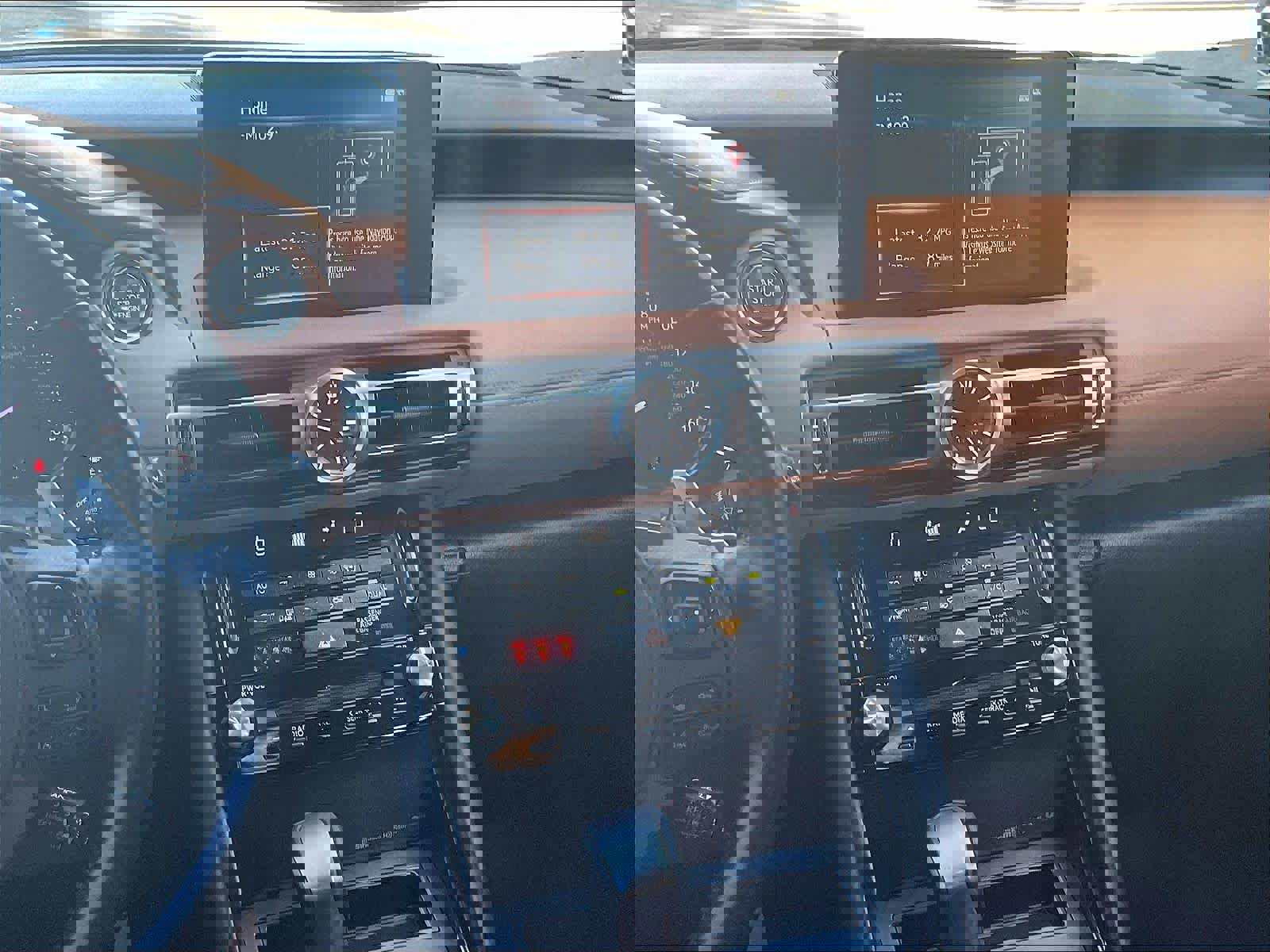 Used 2021 Lexus IS 300 image 9