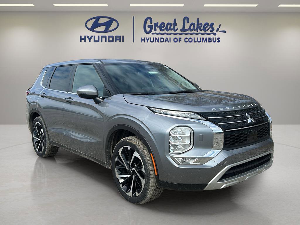 Used 2024 Mitsubishi Outlander SE image 7
