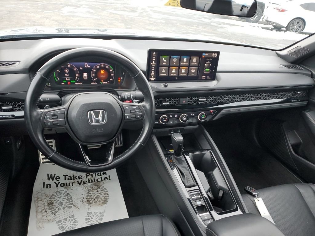 Used 2025 Honda Accord Sport image 36