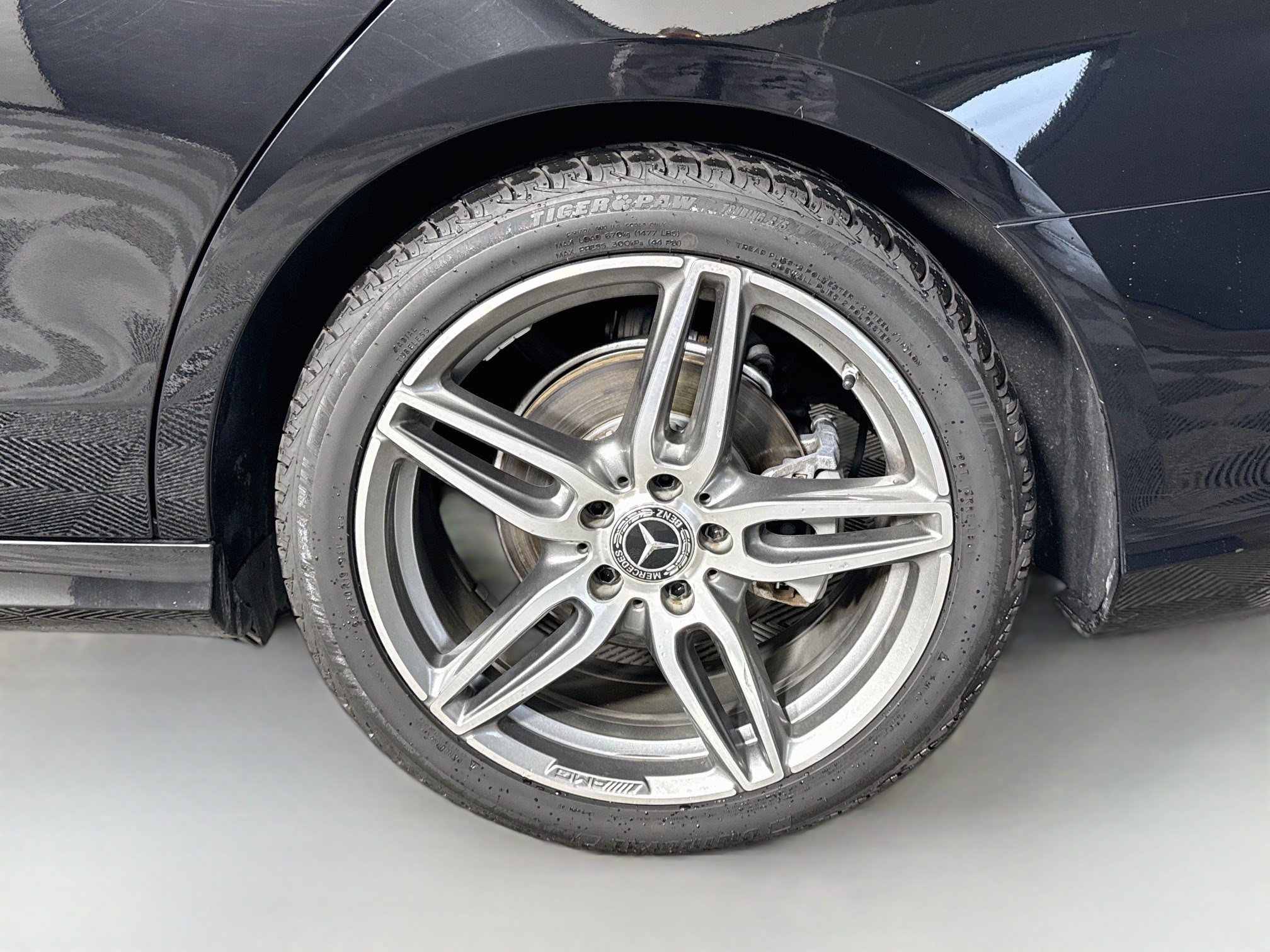Used 2019 Mercedes-Benz E 300 w/ Premium 1 Package image 37