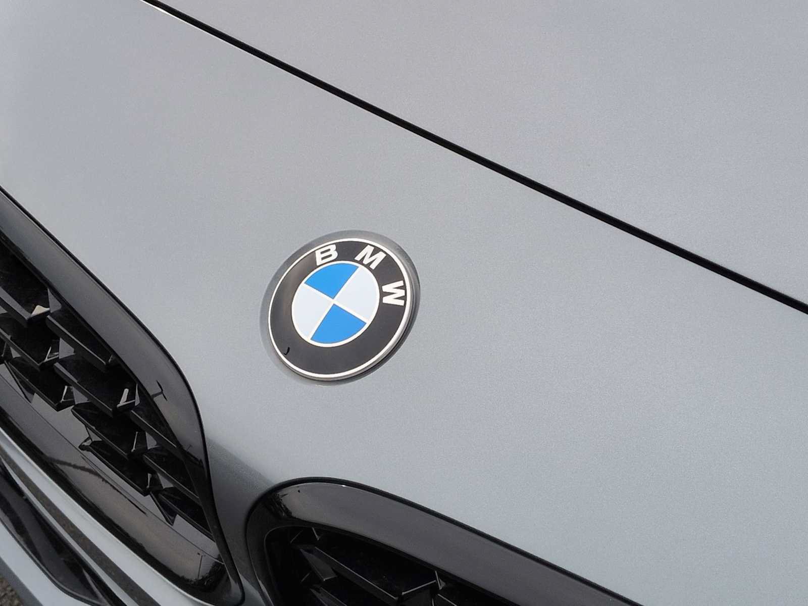 New 2026 BMW Z4 M40i w/ Premium Package RWD image 13