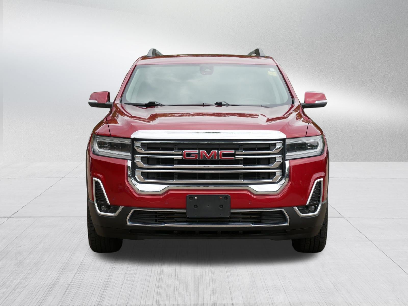 Used 2023 GMC Acadia SLT AWD/4WD image 2