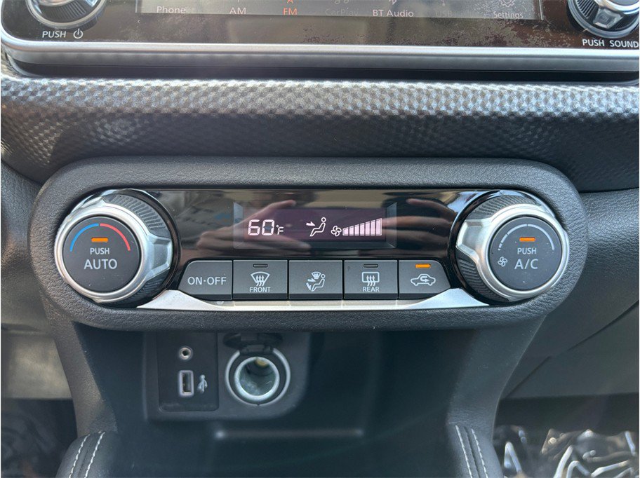 Used 2020 Nissan Kicks SV FWD image 27