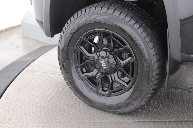 Used 2018 GMC Canyon All Terrain w/ Trailering Package AWD/4WD image 13