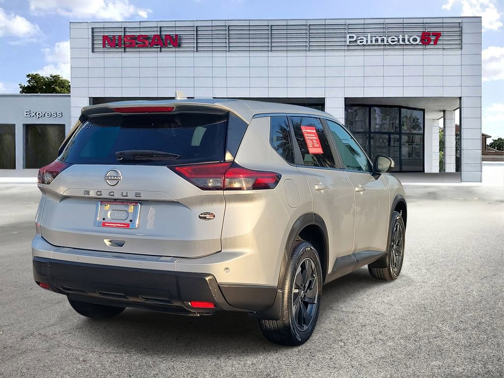 Certified 2025 Nissan Rogue SV FWD image 6