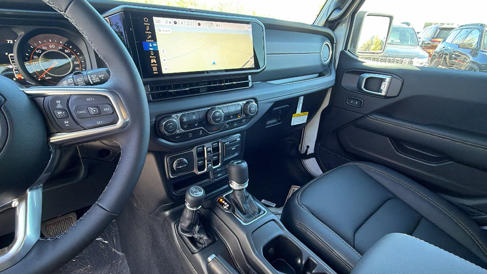 New 2027 Jeep Wrangler Unlimited Sahara AWD/4WD image 25