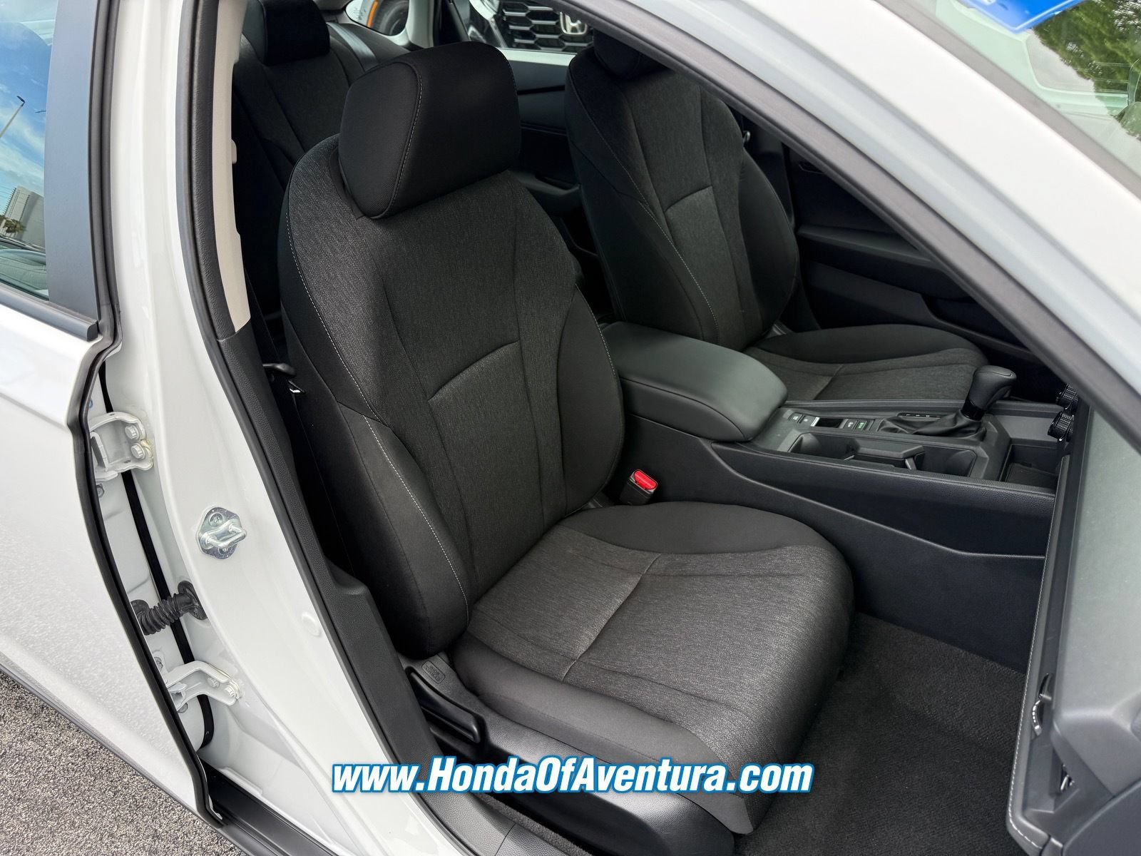 Certified 2023 Honda Accord LX image 8