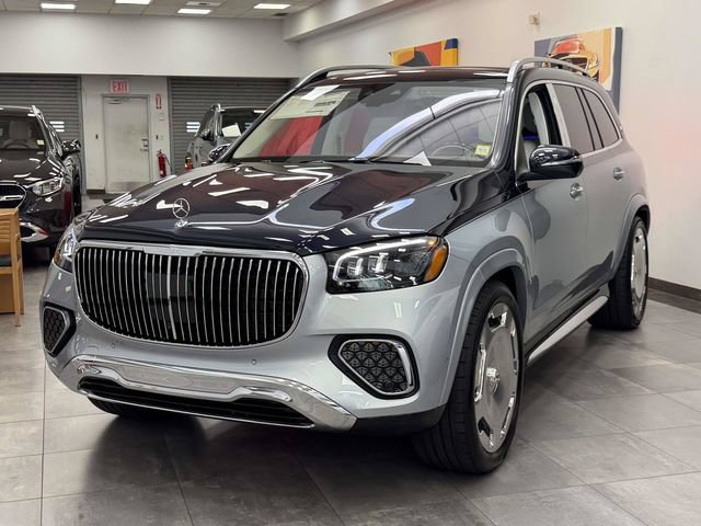 New 2026 Mercedes-Benz Maybach GLS 600 4MATIC image 3