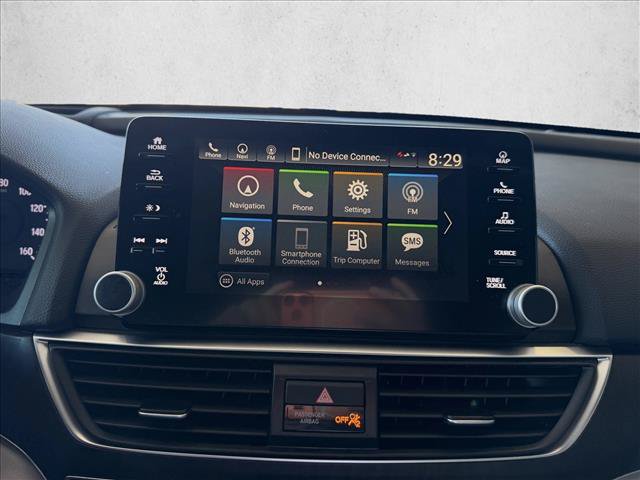 Used 2018 Honda Accord Touring image 12