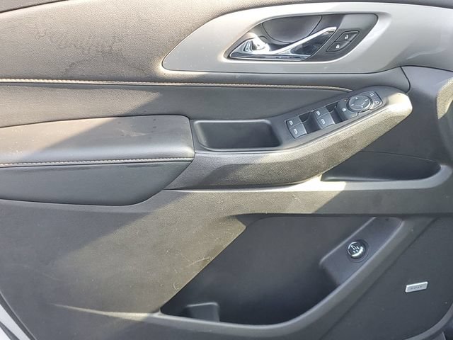 Certified 2021 Chevrolet Traverse LT w/ LT Premium Package FWD image 15