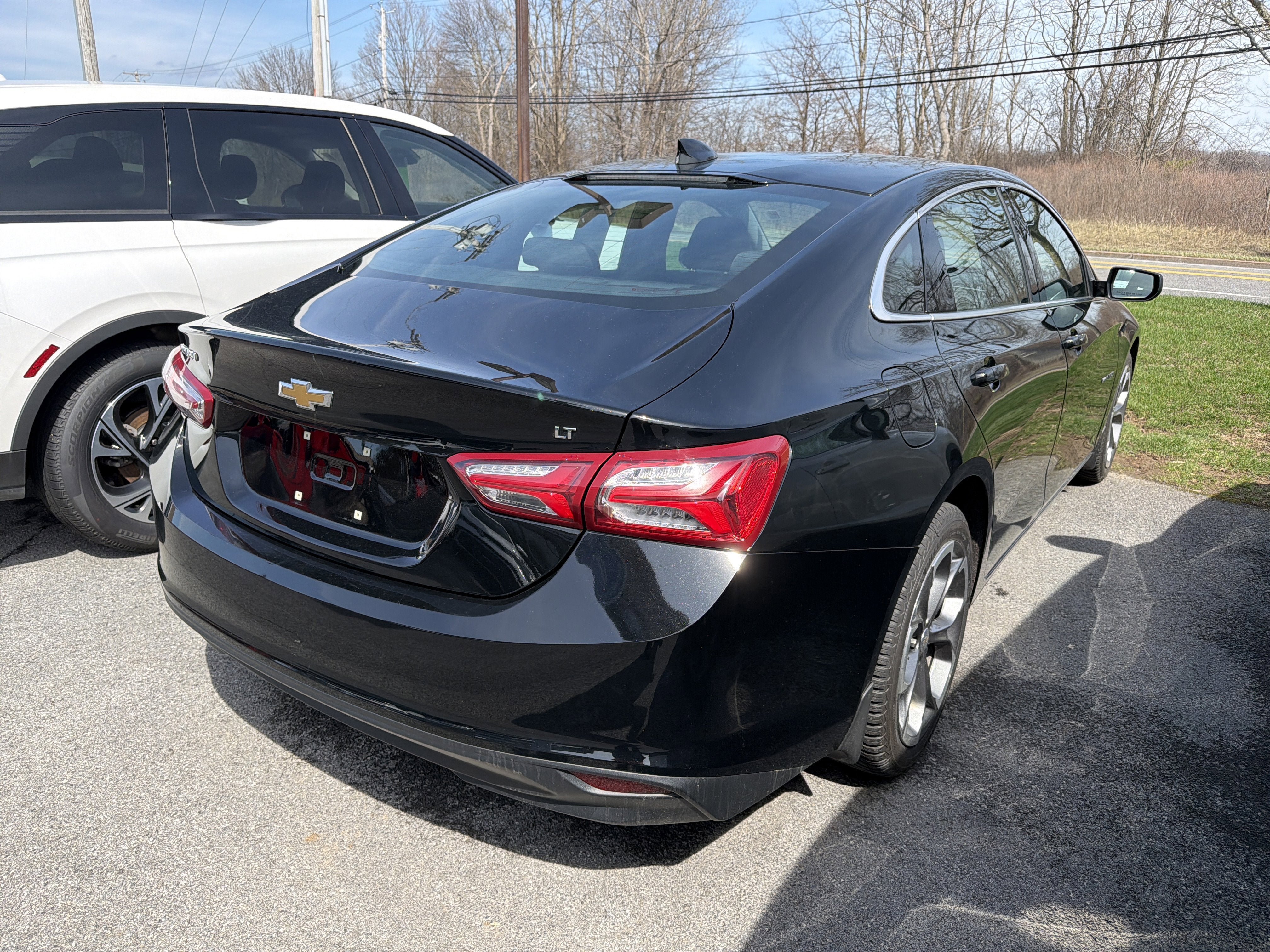 Used 2020 Chevrolet Malibu LT FWD image 7