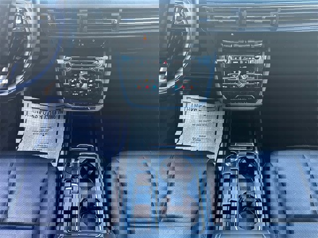 Used 2021 Lincoln Corsair AWD w/ Equipment Group 101A image 11