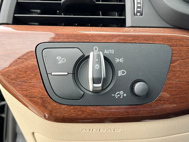 Used 2023 Audi A4 2.0T Premium w/ Convenience Package image 24