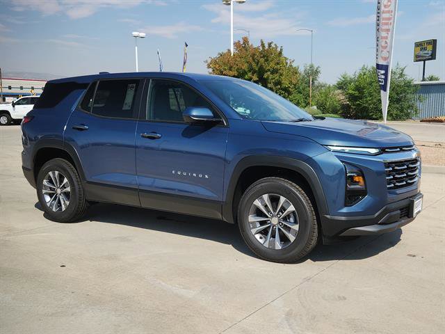 New 2026 Chevrolet Equinox LT w/ Convenience Package II AWD/4WD image 1