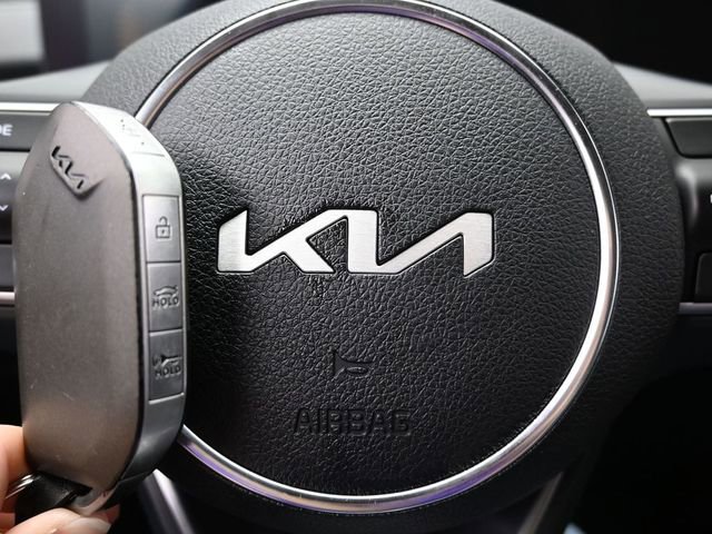 Used 2025 Kia K5 LXS FWD image 43