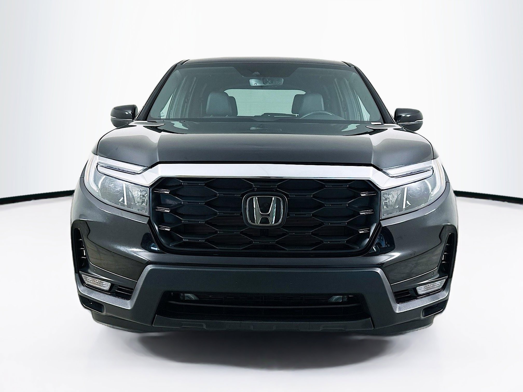 Used 2022 Honda Passport EX-L image 2