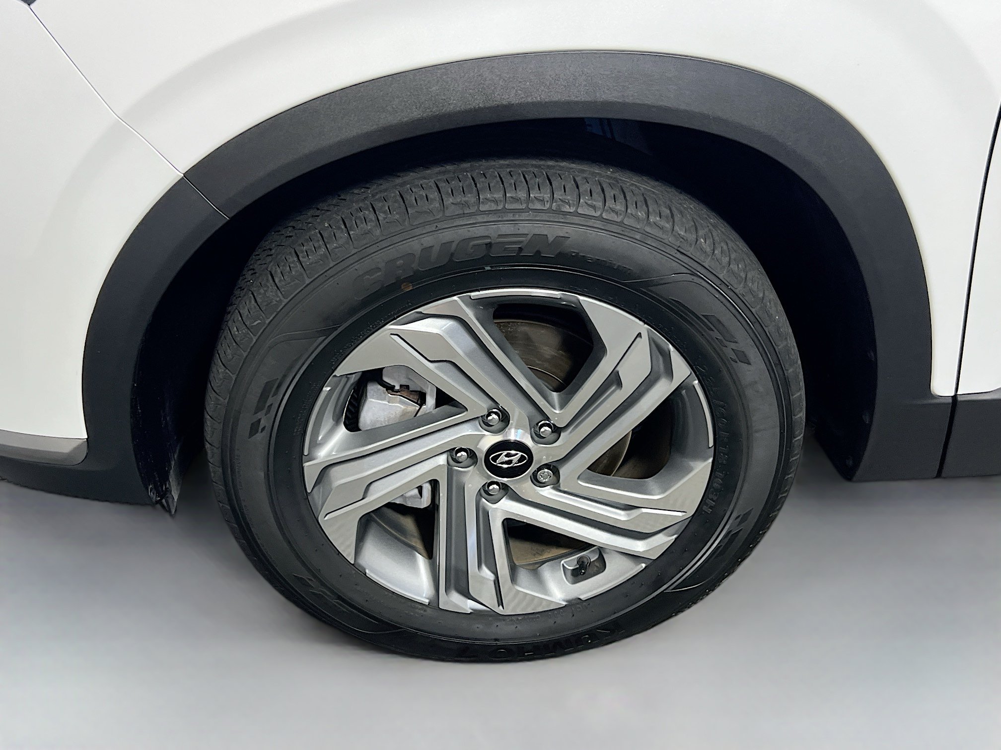 Used 2023 Hyundai Santa Fe SE FWD image 13