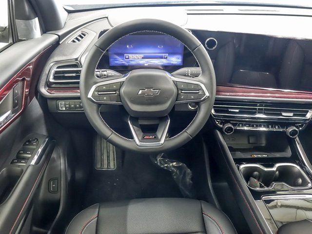 New 2026 Chevrolet Traverse Z71 w/ Driver Confidence Package image 13