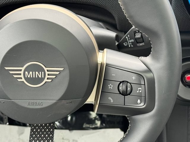 Used 2025 MINI Cooper S FWD image 22