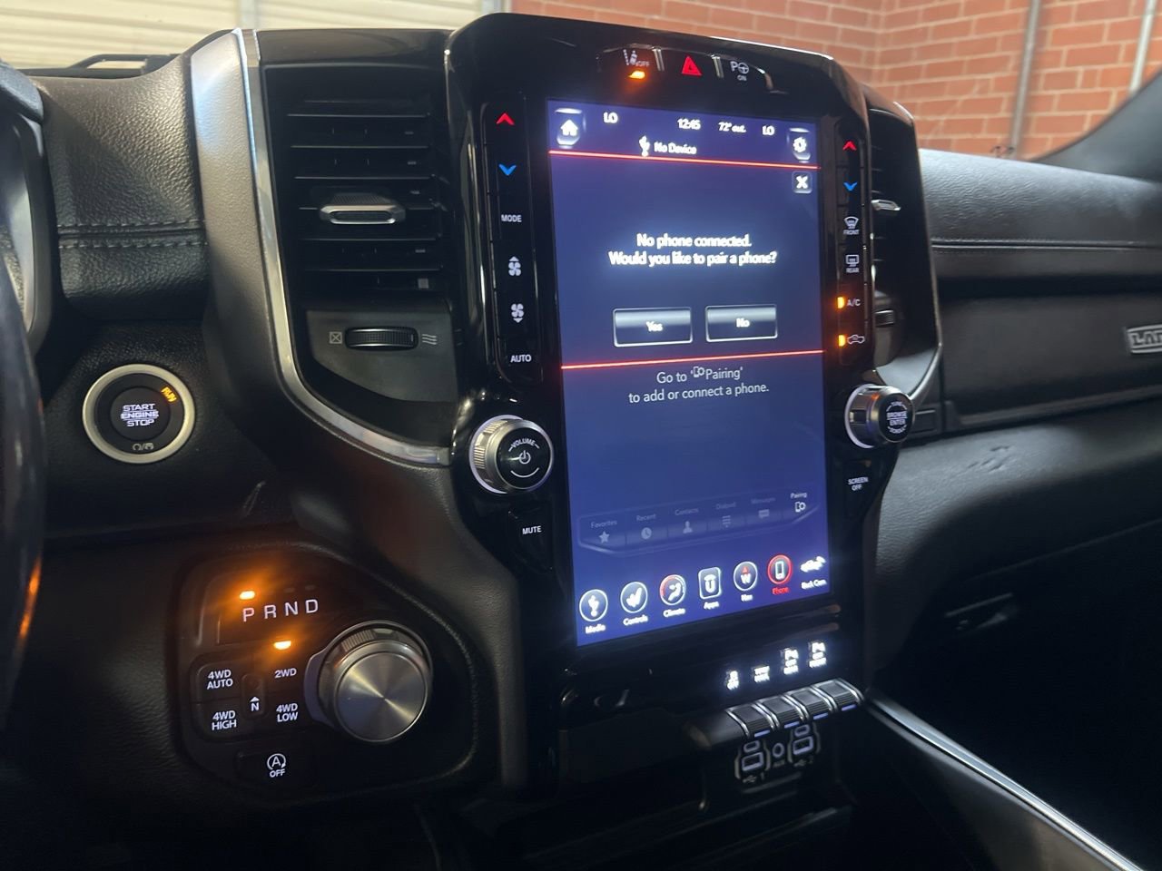 Used 2020 RAM 1500 Laramie AWD/4WD image 25
