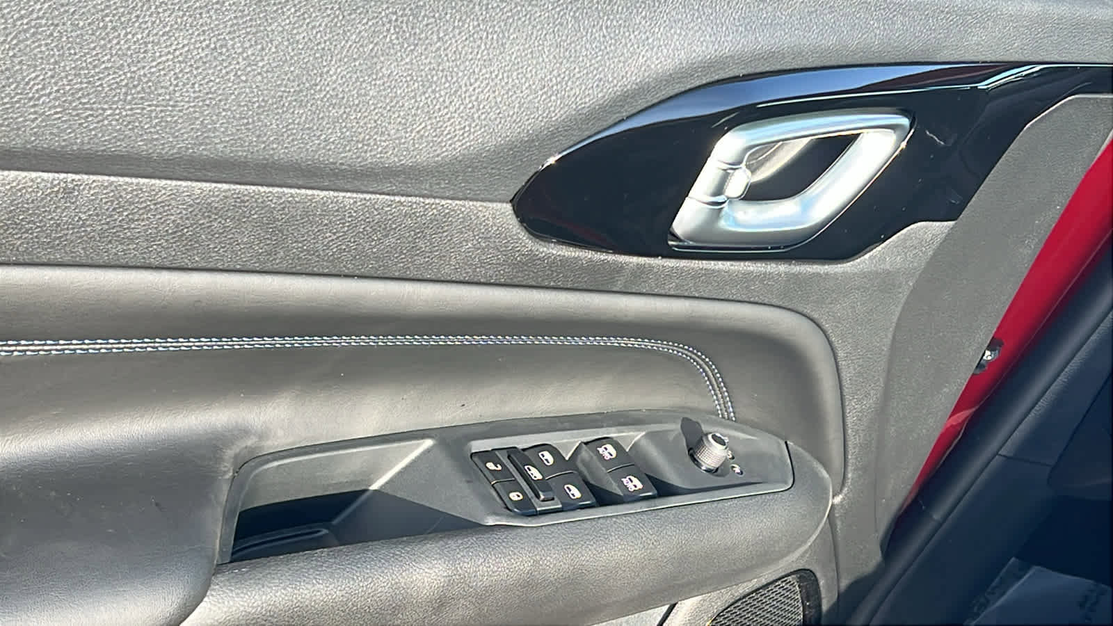 New 2026 Jeep Compass Latitude image 22