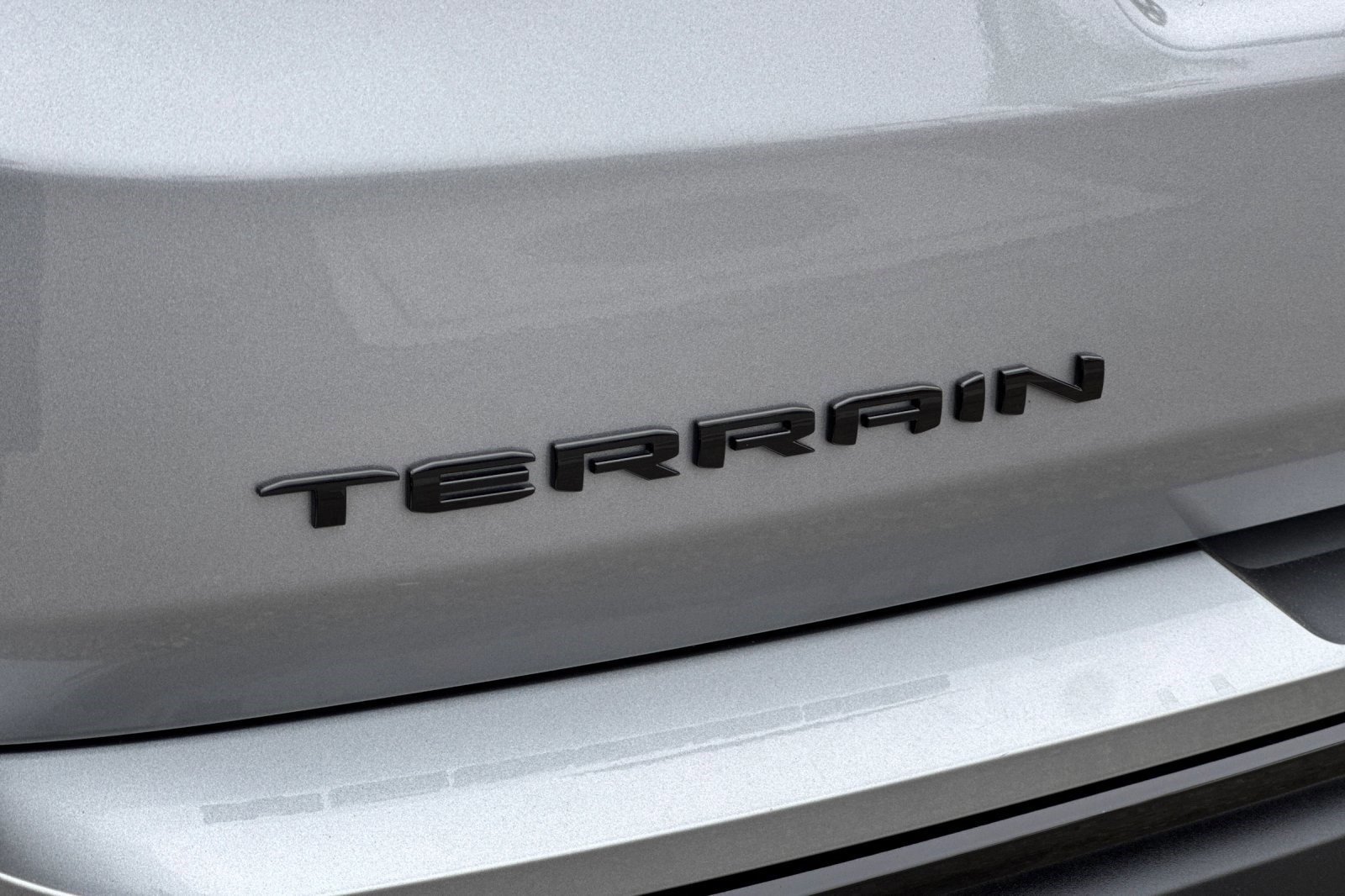 Used 2024 GMC Terrain SLT w/ Elevation Edition FWD image 21