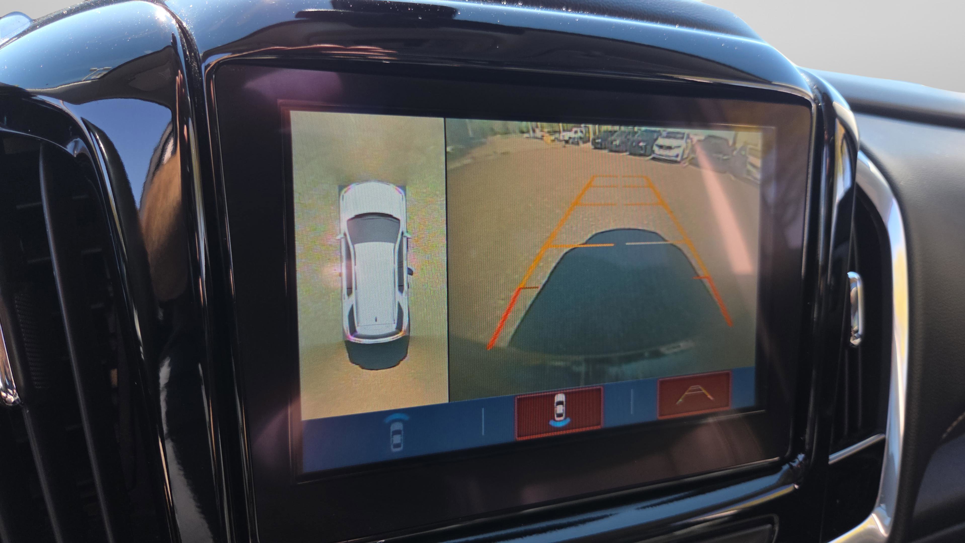 Used 2018 Chevrolet Traverse Premier image 33