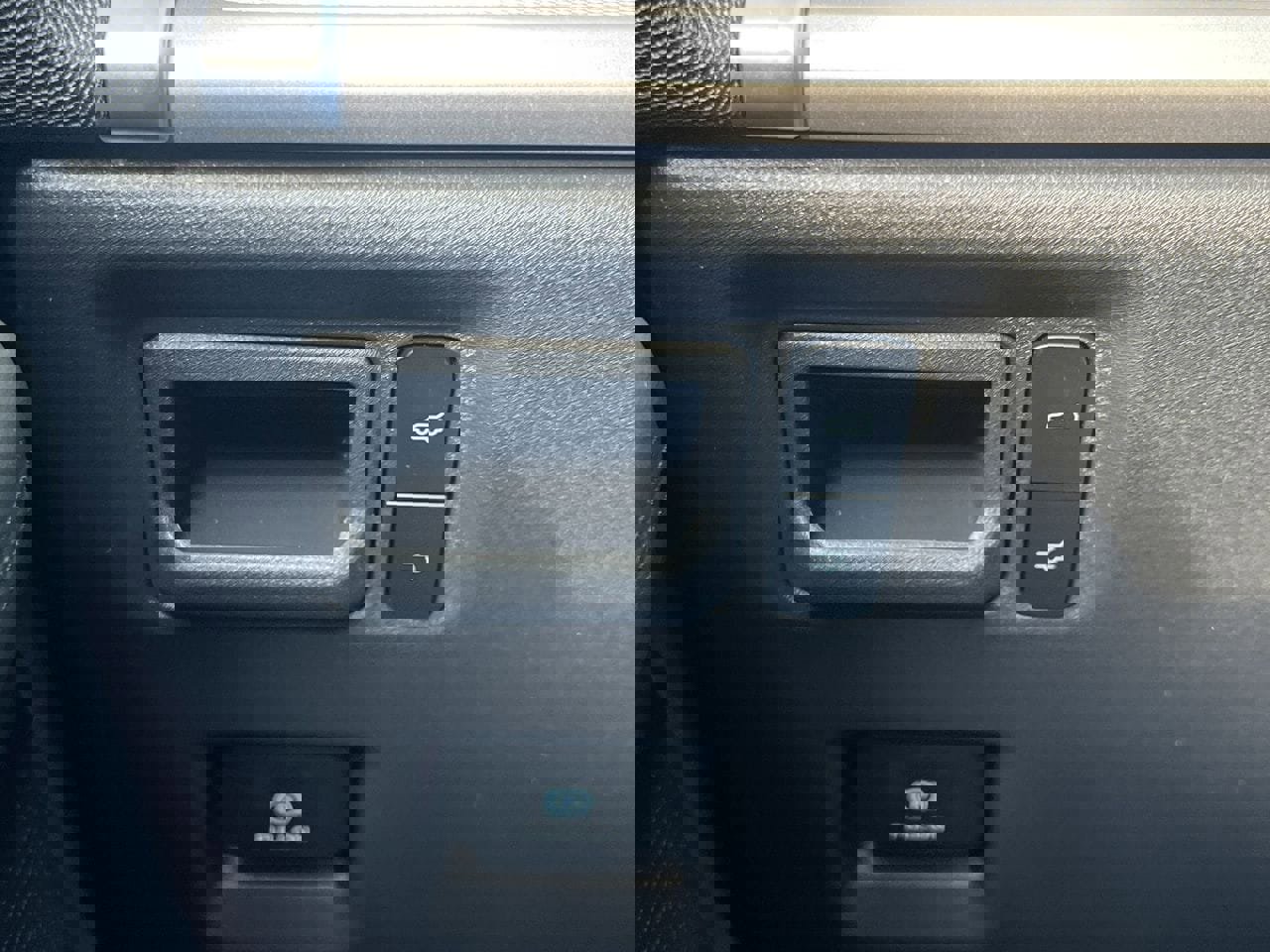 New 2026 Ford Expedition Active image 12