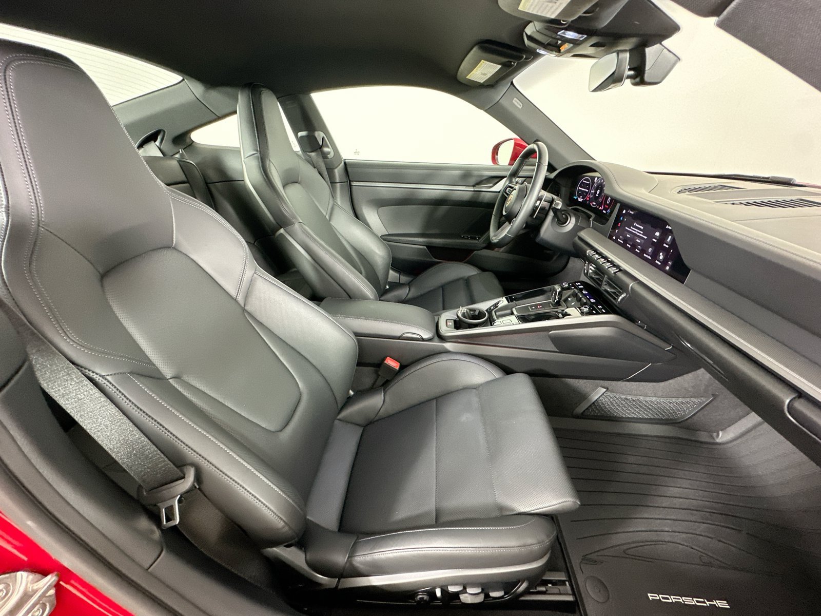 Used 2025 Porsche 911 Carrera S RWD image 38