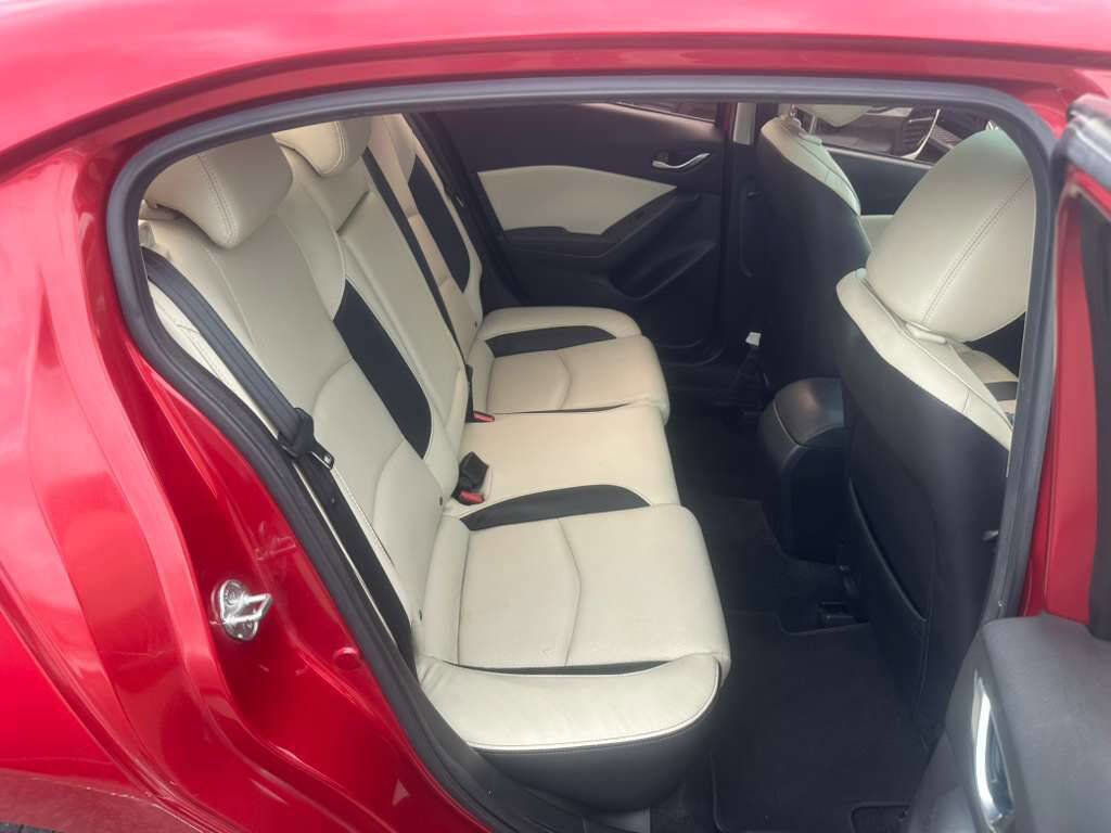 Used 2016 MAZDA MAZDA3 s Grand Touring image 15