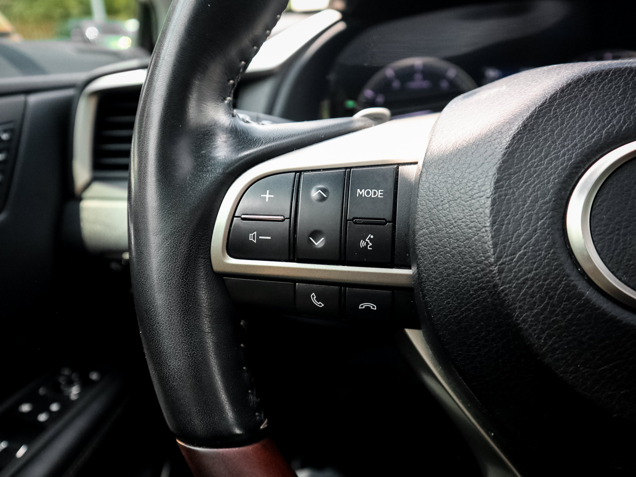 Used 2021 Lexus RX 350 FWD w/ Premium Package image 19