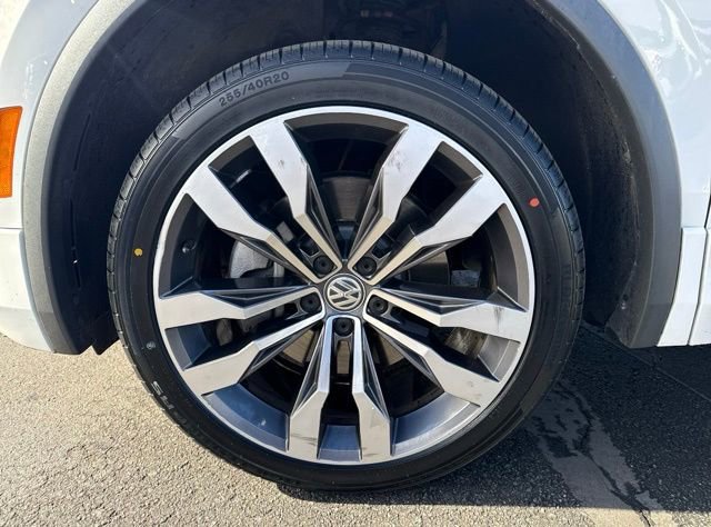 Used 2020 Volkswagen Tiguan SEL Premium R-Line image 63