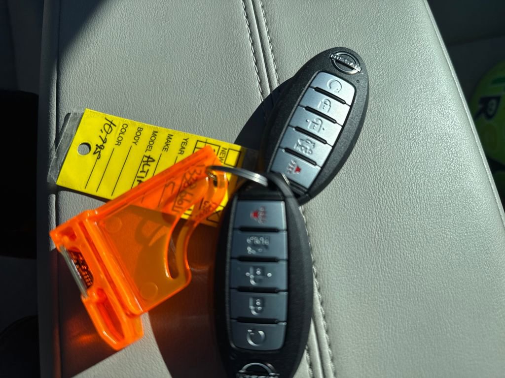 Used 2025 Nissan Altima 2.5 SL image 29