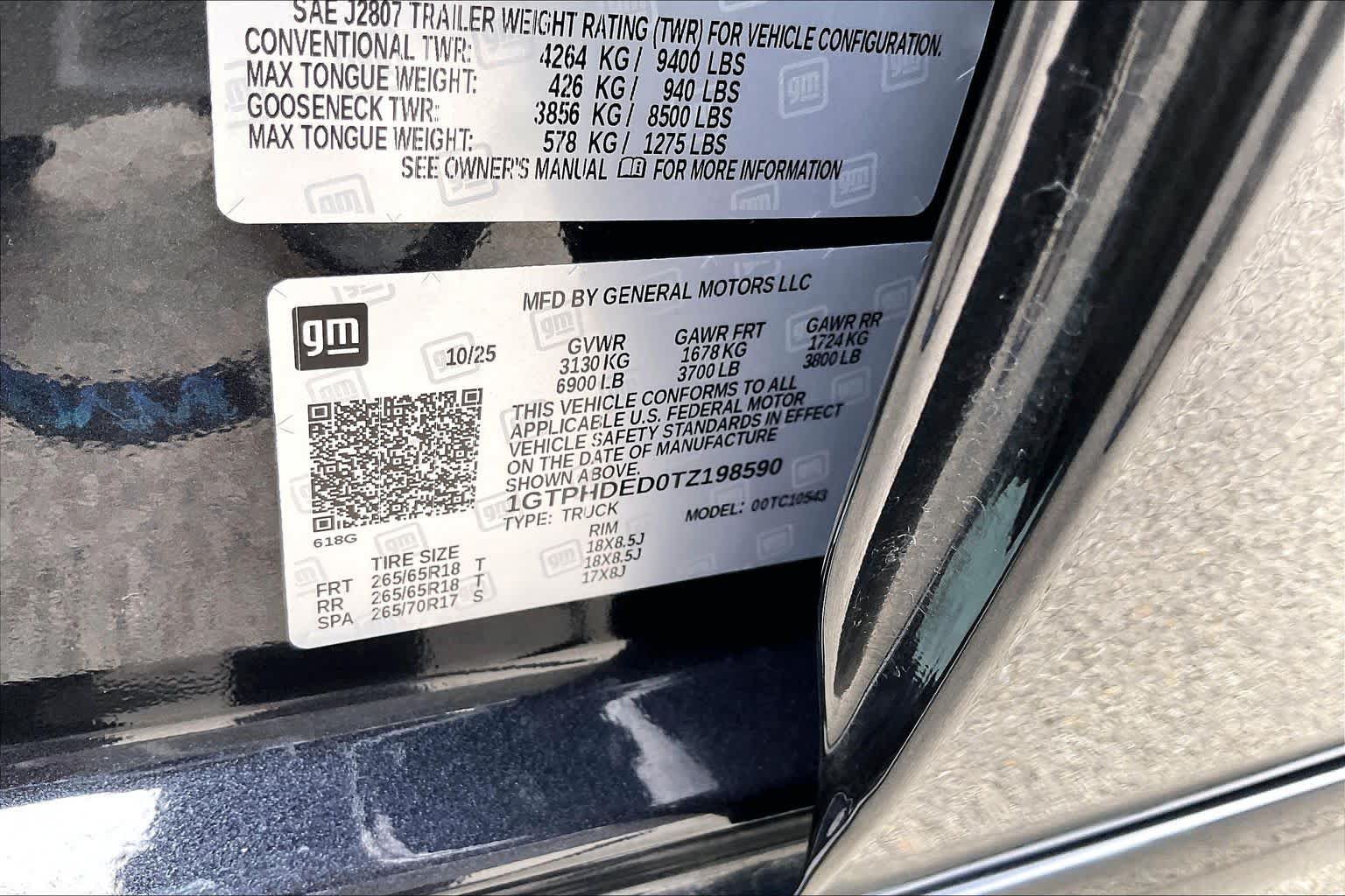 Used 2026 GMC Sierra 1500 SLT RWD image 37