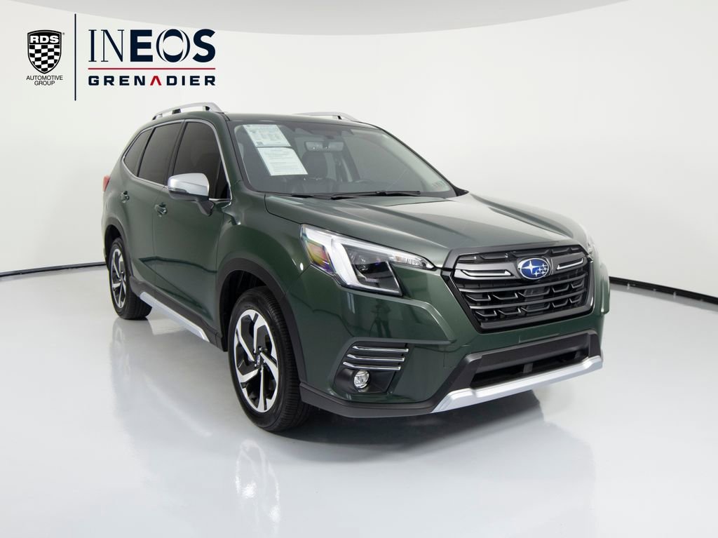 Used 2024 Subaru Forester Touring w/ POP Package 3 AWD/4WD image 3