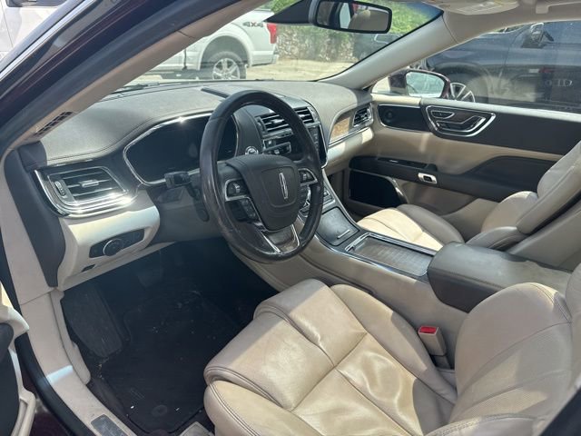 Used 2017 Lincoln Continental Reserve w/ Technology Package image 10
