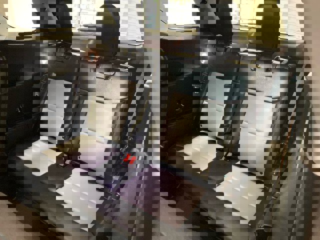 Certified 2022 Ford Explorer XLT w/ Equipment Group 202A image 12