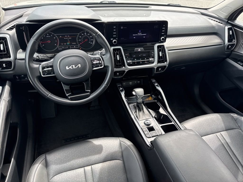 Used 2022 Kia Sorento SX image 19