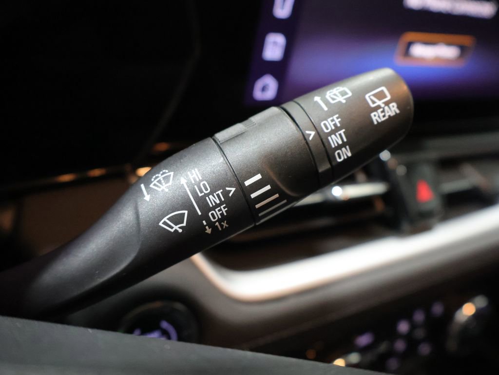 Used 2024 Chevrolet TrailBlazer LT w/ Convenience Package image 40