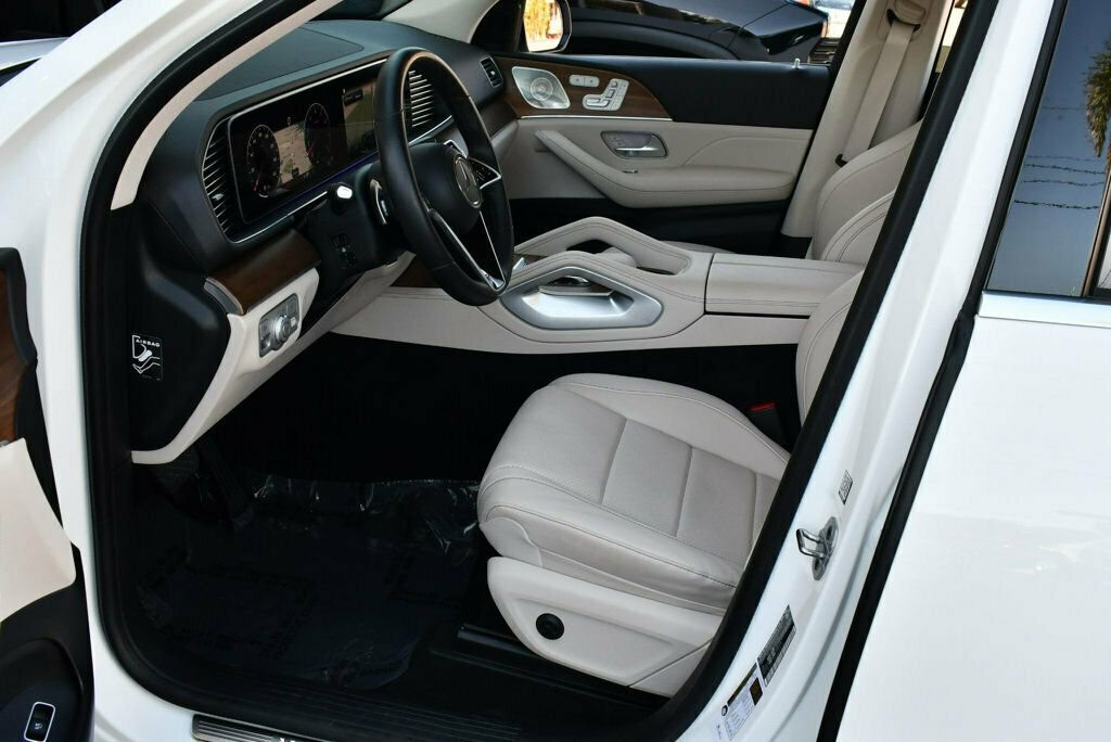 Used 2024 Mercedes-Benz GLE 450 4MATIC image 38