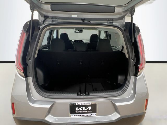 Certified 2025 Kia Soul LX image 24