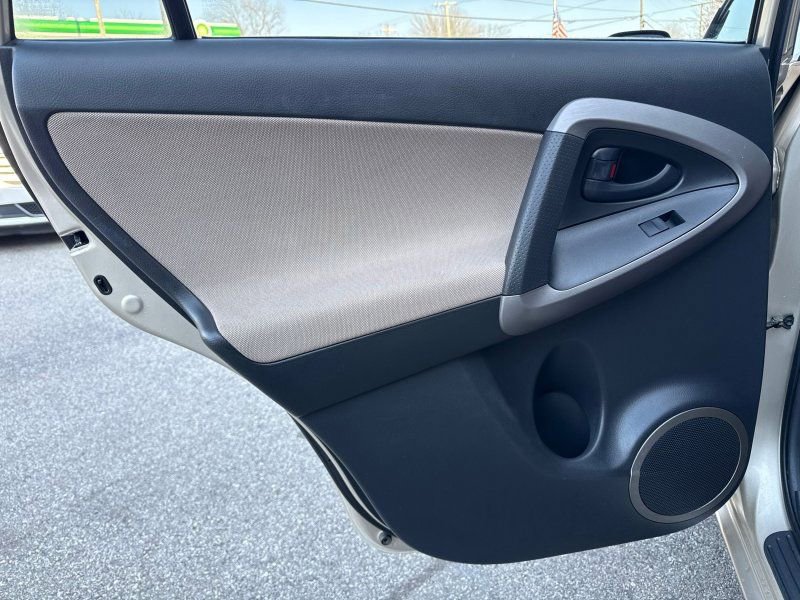 Used 2008 Toyota RAV4 2WD image 13