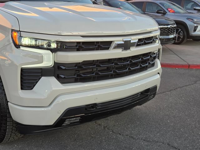 Used 2026 Chevrolet Silverado 1500 RST w/ Dark Appearance Package AWD/4WD image 8