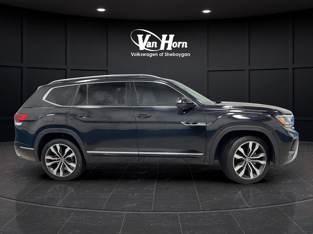 Used 2021 Volkswagen Atlas SEL Premium image 2