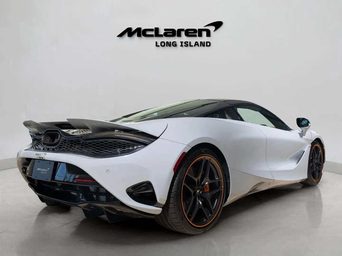 New 2026 McLaren 750S image 9
