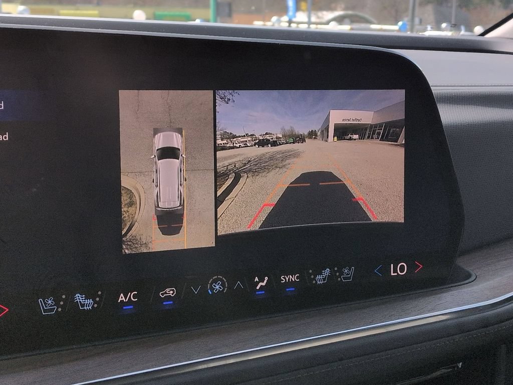 New 2026 Chevrolet Tahoe High Country AWD/4WD image 23