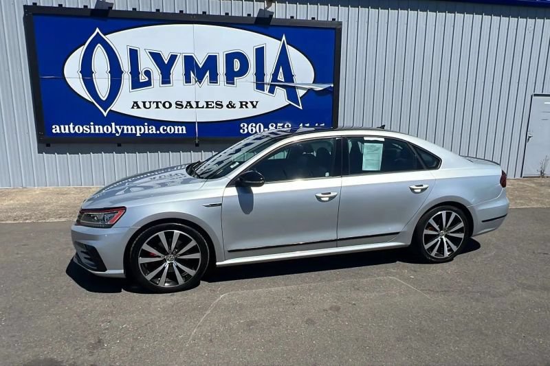 Used 2018 Volkswagen Passat 3.6 FWD video 1